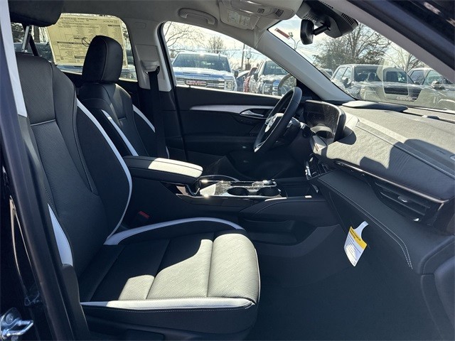 Buick Envision Vehicle Full-screen Gallery Image 25