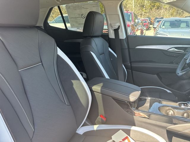 Buick Envision Vehicle Full-screen Gallery Image 25