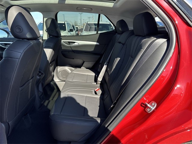 Buick Envision Vehicle Full-screen Gallery Image 23