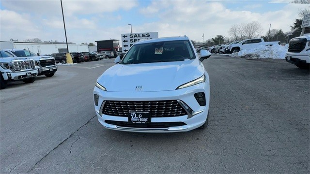 Buick Envision Vehicle Full-screen Gallery Image 03