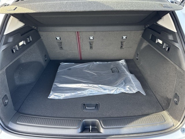 Buick Envision Vehicle Full-screen Gallery Image 23