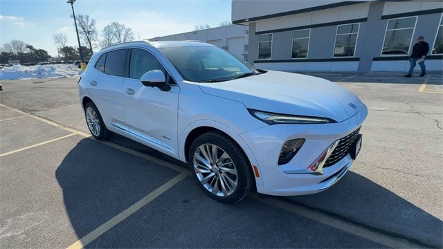 Buick Envision Vehicle Full-screen Gallery Image 02