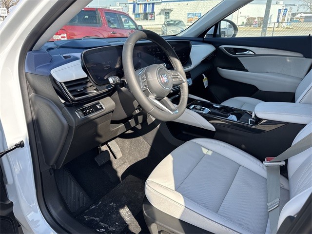 Buick Envision Vehicle Full-screen Gallery Image 10