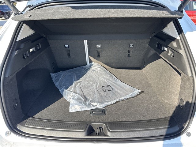 Buick Envision Vehicle Full-screen Gallery Image 26