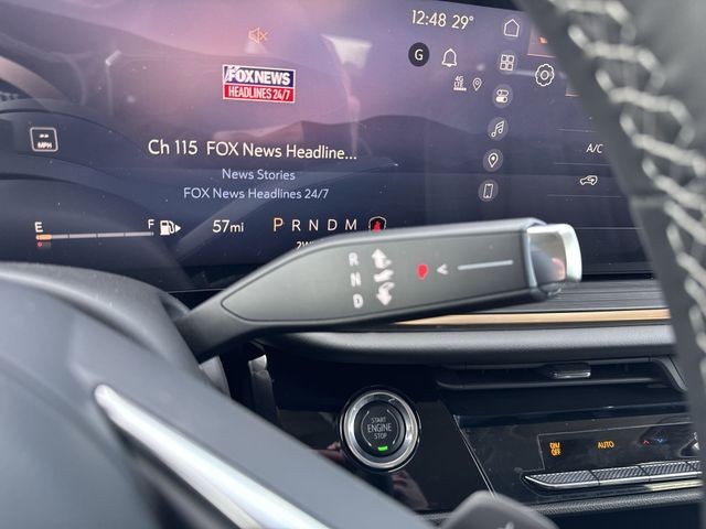 Buick Envision Vehicle Full-screen Gallery Image 20