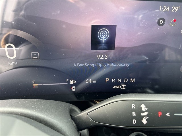 Buick Envision Vehicle Full-screen Gallery Image 15