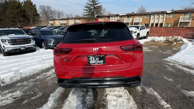 Buick Envision Vehicle Full-screen Gallery Image 08