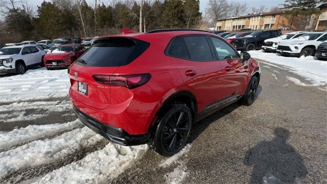 Buick Envision Vehicle Full-screen Gallery Image 09