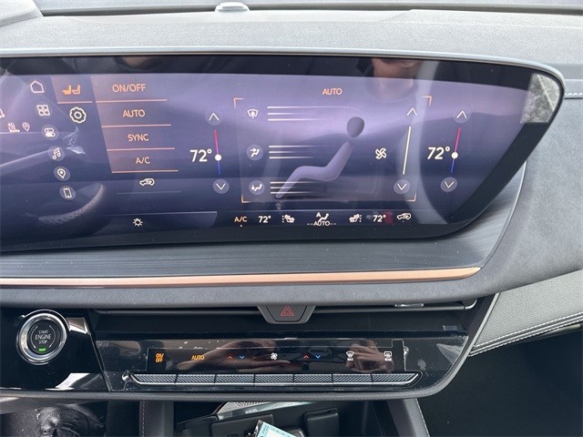 Buick Envision Vehicle Full-screen Gallery Image 19