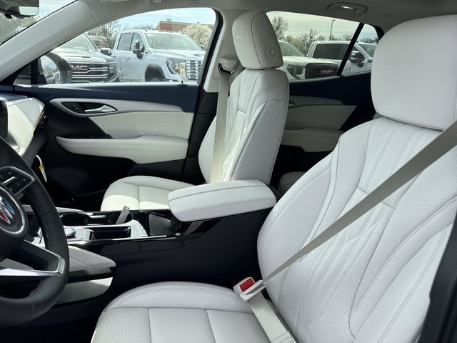 Buick Envision Vehicle Full-screen Gallery Image 11
