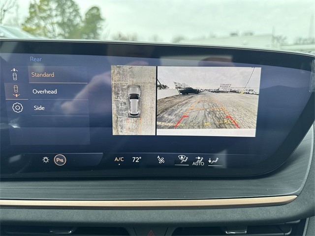 Buick Envision Vehicle Full-screen Gallery Image 17