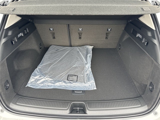 Buick Envision Vehicle Full-screen Gallery Image 24