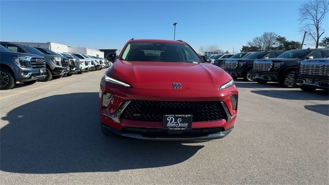 Buick Envision Vehicle Full-screen Gallery Image 03