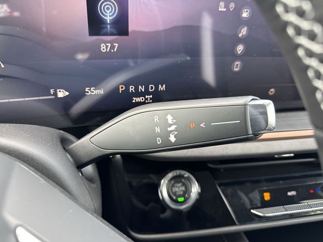 Buick Envision Vehicle Full-screen Gallery Image 20