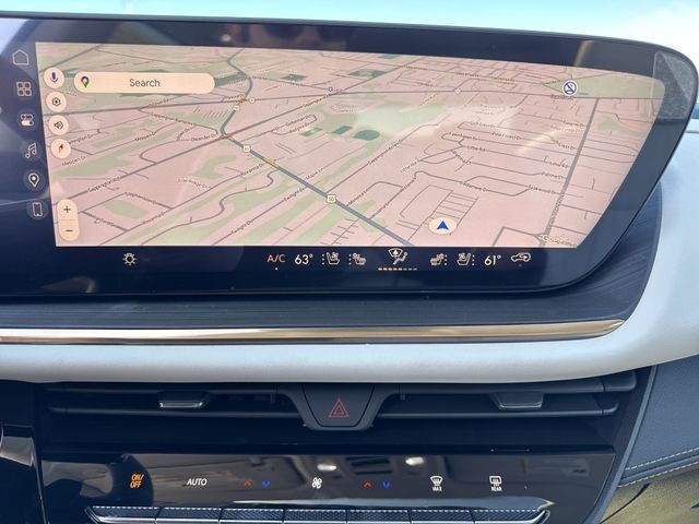 Buick Envision Vehicle Full-screen Gallery Image 18