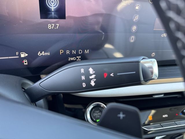 Buick Envision Vehicle Full-screen Gallery Image 20