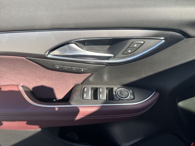 Buick Envision Vehicle Full-screen Gallery Image 13