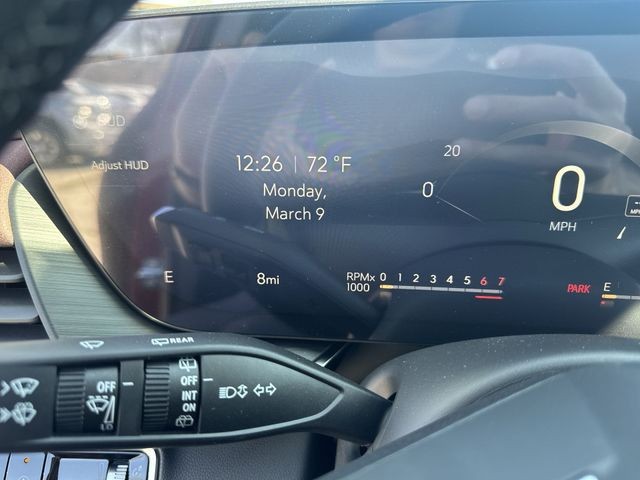 Buick Envision Vehicle Full-screen Gallery Image 15