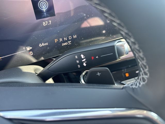 Buick Envision Vehicle Full-screen Gallery Image 20