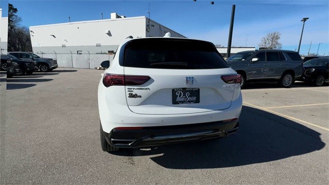 Buick Envision Vehicle Full-screen Gallery Image 07