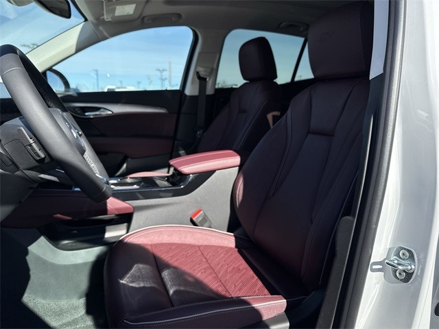 Buick Envision Vehicle Full-screen Gallery Image 11