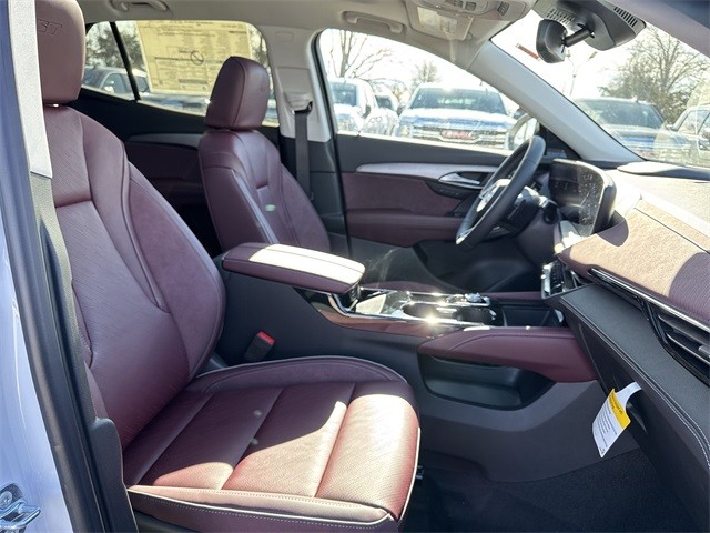 Buick Envision Vehicle Full-screen Gallery Image 25