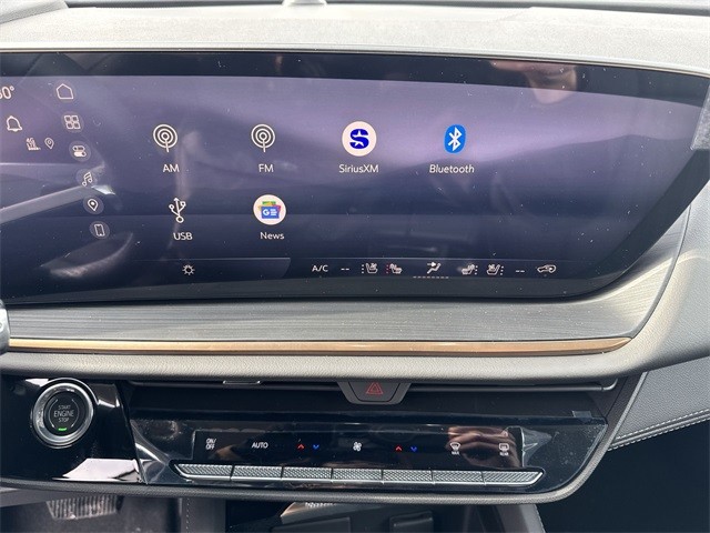 Buick Envision Vehicle Full-screen Gallery Image 16