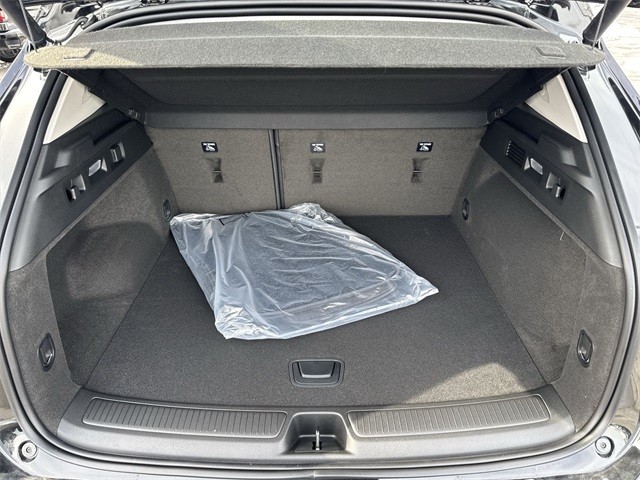 Buick Envision Vehicle Full-screen Gallery Image 24