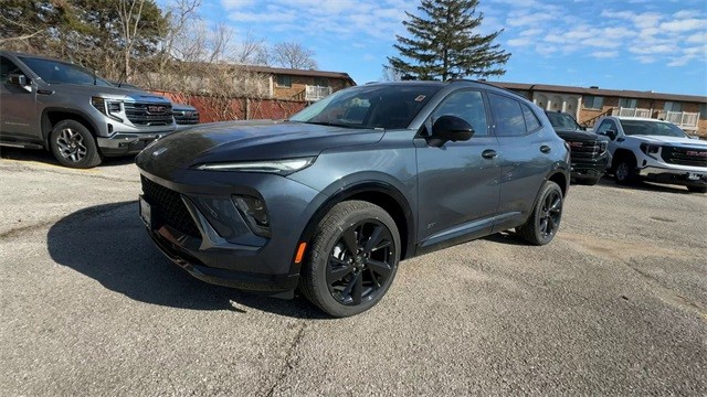 Buick Envision Vehicle Full-screen Gallery Image 04