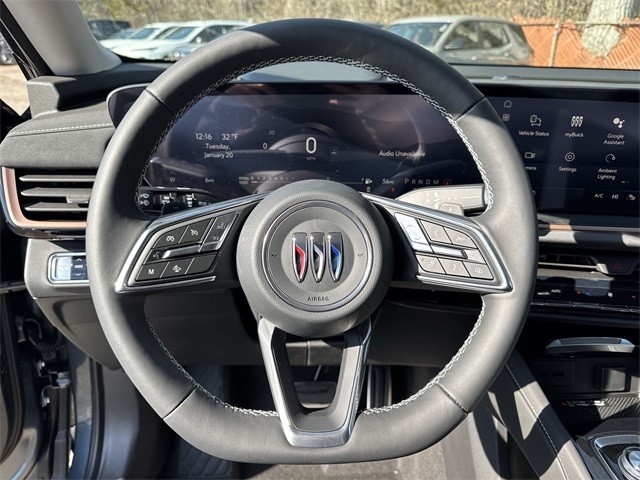 Buick Envision Vehicle Full-screen Gallery Image 14