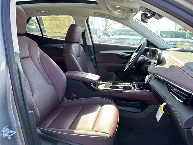 Buick Envision Vehicle Full-screen Gallery Image 25