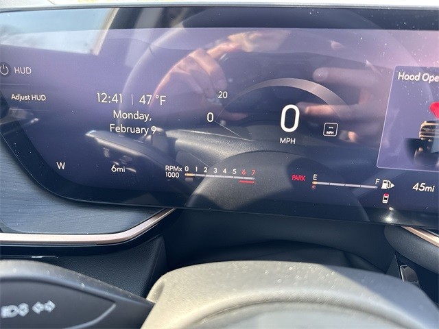 Buick Envision Vehicle Full-screen Gallery Image 15