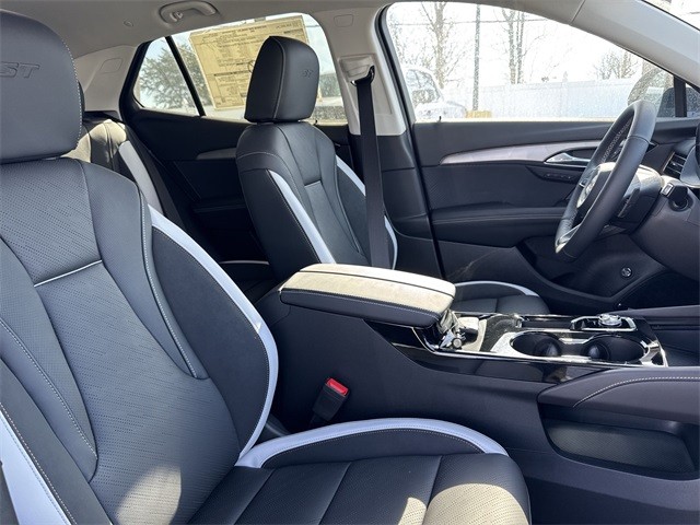 Buick Envision Vehicle Full-screen Gallery Image 24