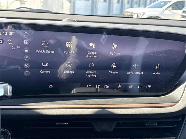 Buick Envision Vehicle Full-screen Gallery Image 16