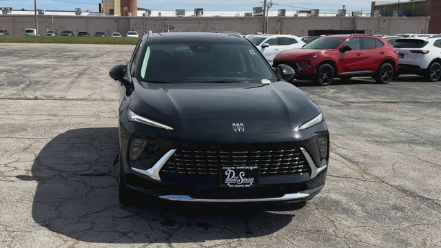 Buick Envision Vehicle Full-screen Gallery Image 03