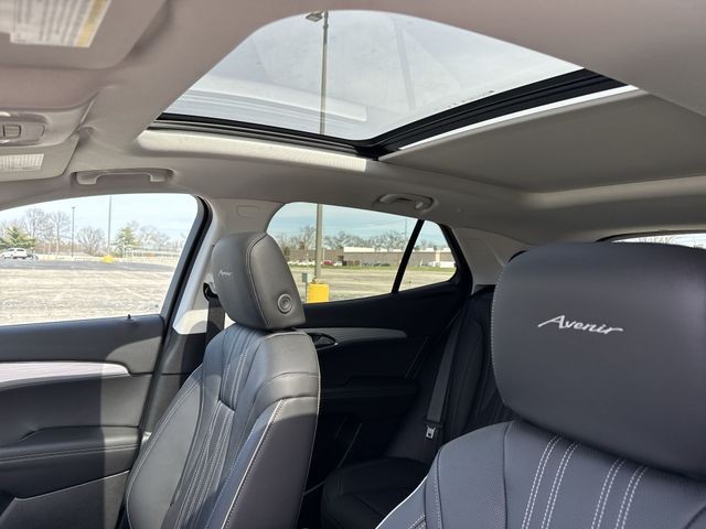 Buick Envision Vehicle Full-screen Gallery Image 22