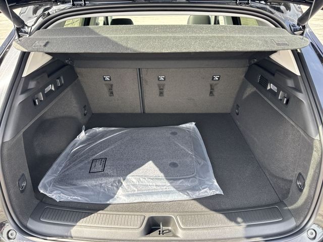 Buick Envision Vehicle Full-screen Gallery Image 24