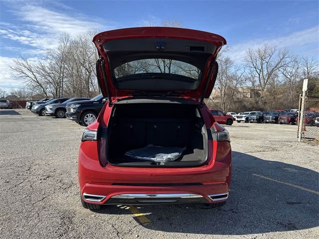 Buick Envision Vehicle Full-screen Gallery Image 24