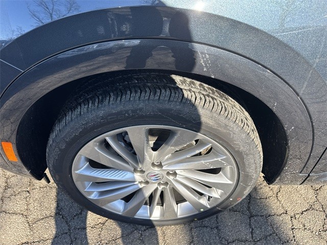 Buick Envision Vehicle Full-screen Gallery Image 10