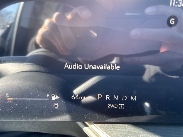 Buick Envision Vehicle Full-screen Gallery Image 15