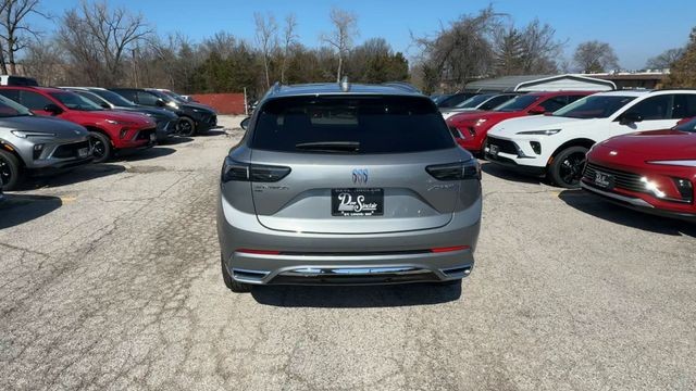 Buick Envision Vehicle Full-screen Gallery Image 07