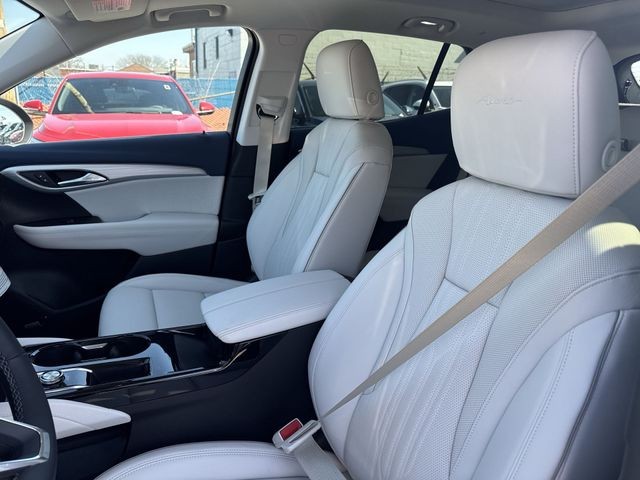 Buick Envision Vehicle Full-screen Gallery Image 11