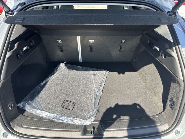 Buick Envision Vehicle Full-screen Gallery Image 24