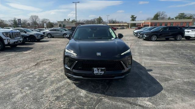 Buick Envision Vehicle Full-screen Gallery Image 03