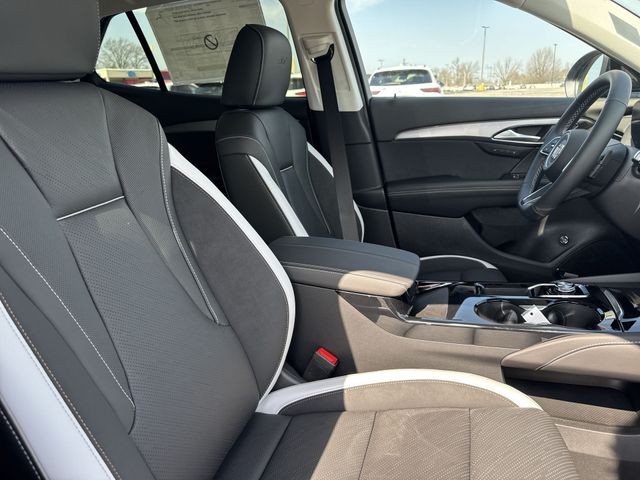 Buick Envision Vehicle Full-screen Gallery Image 25