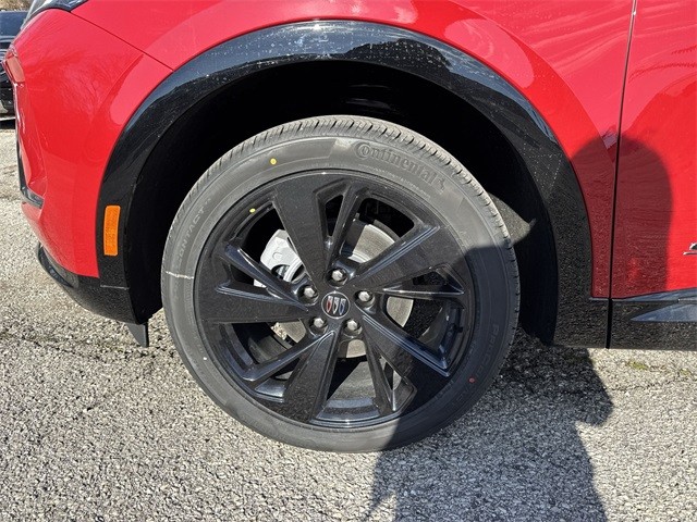 Buick Envision Vehicle Full-screen Gallery Image 10