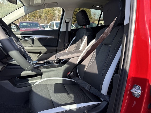 Buick Envision Vehicle Full-screen Gallery Image 11