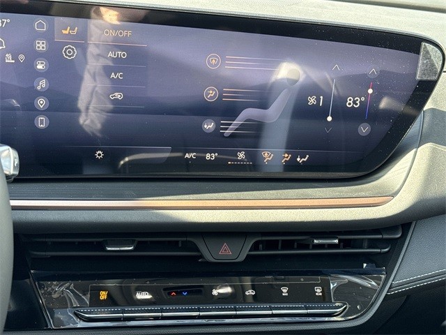 Buick Envision Vehicle Full-screen Gallery Image 19