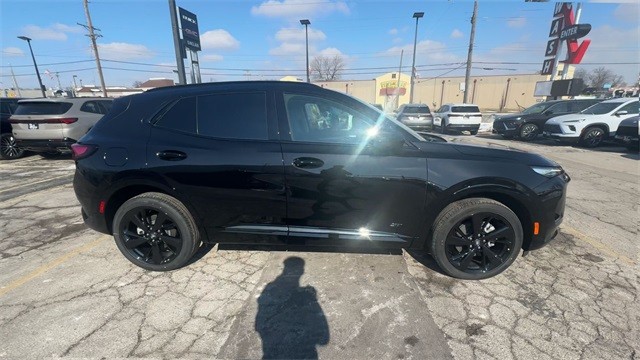 Buick Envision Vehicle Full-screen Gallery Image 09