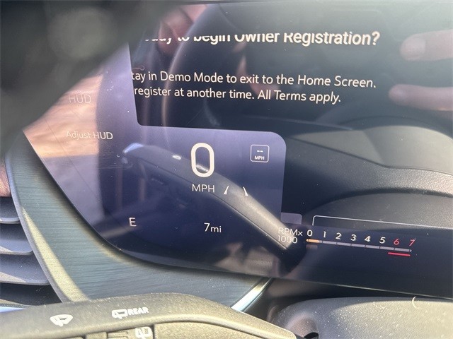 Buick Envision Vehicle Full-screen Gallery Image 15